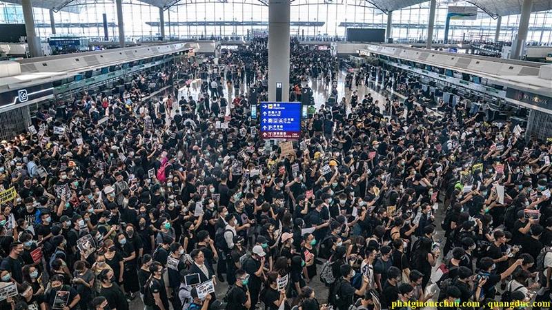 Hong kong crisis-1